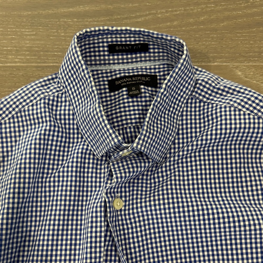 Banana Republic Men's Blue Grant Fit Shirt